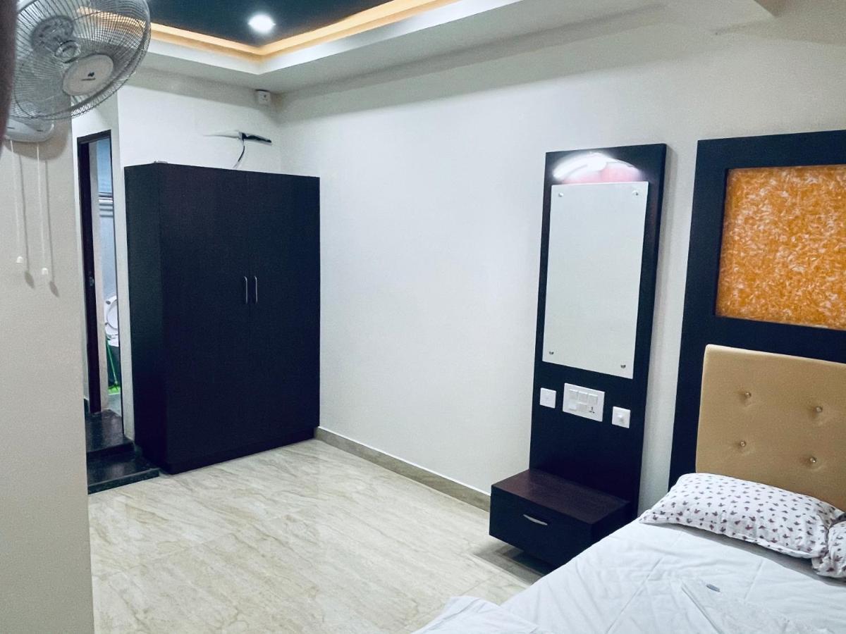 Bassac Residency Hotel Changanacheri ภายนอก รูปภาพ