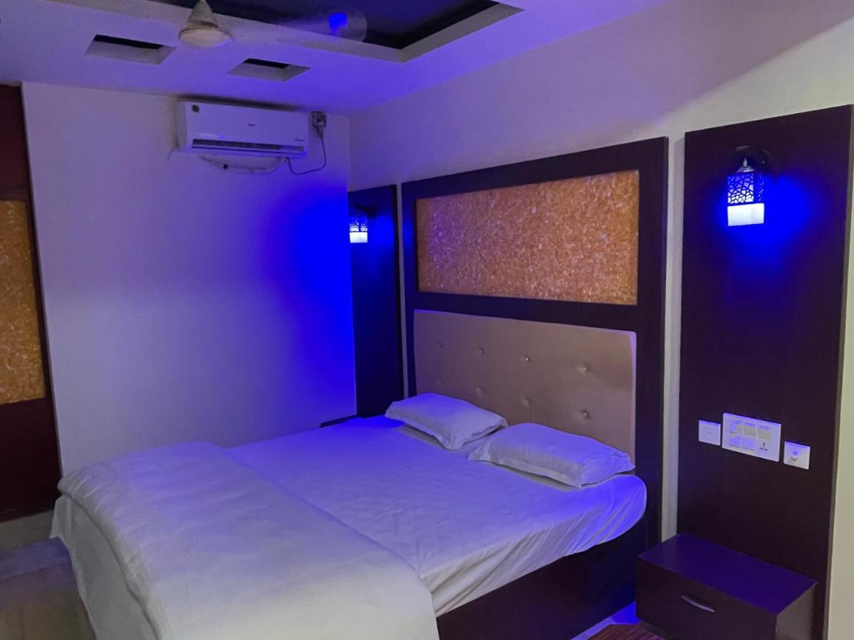 Bassac Residency Hotel Changanacheri ภายนอก รูปภาพ