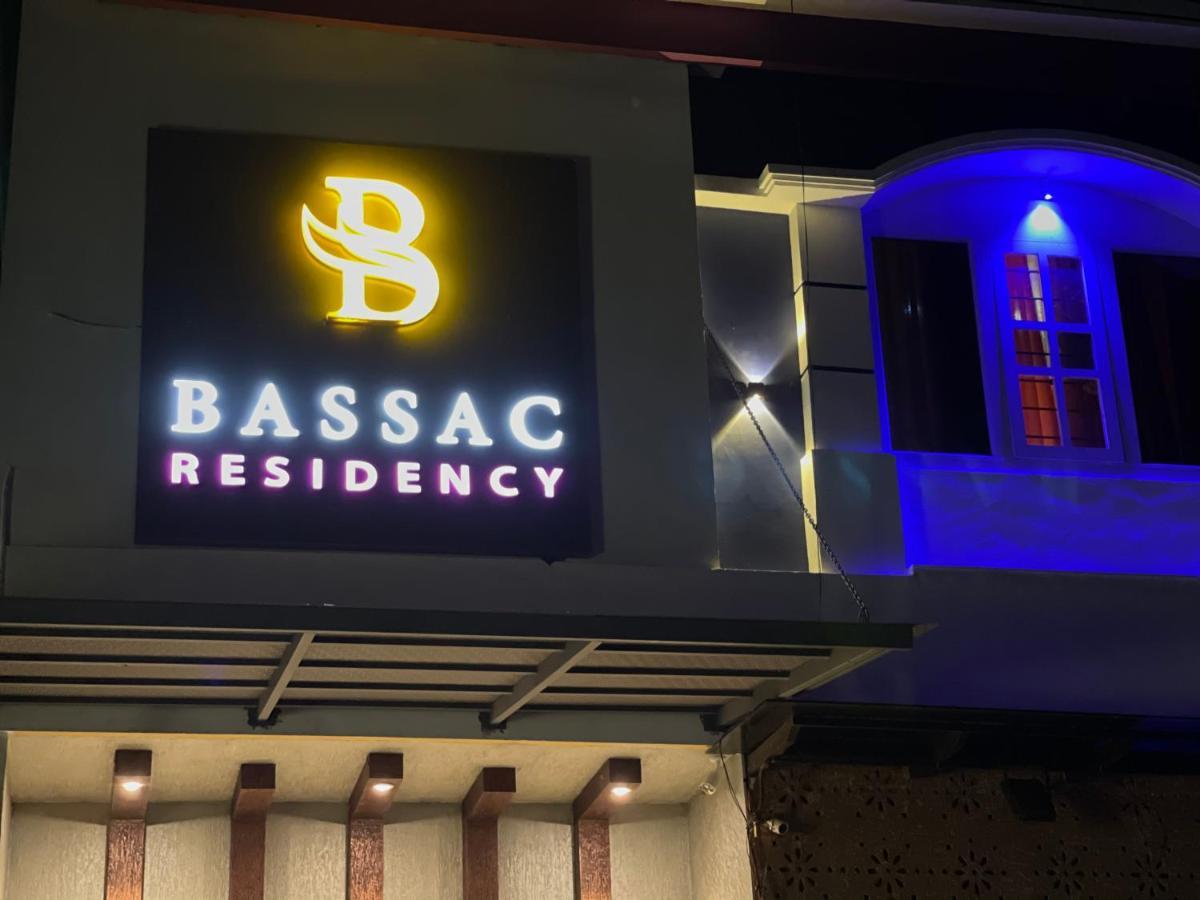 Bassac Residency Hotel Changanacheri ภายนอก รูปภาพ